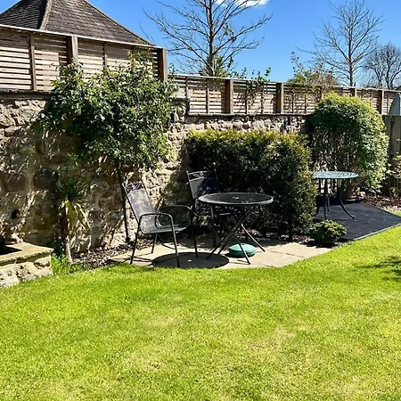The Garden At Snape Castle Mews بيت ضيافة 5*