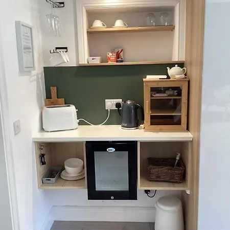 בית הארחה The Garden At Snape Castle Mews