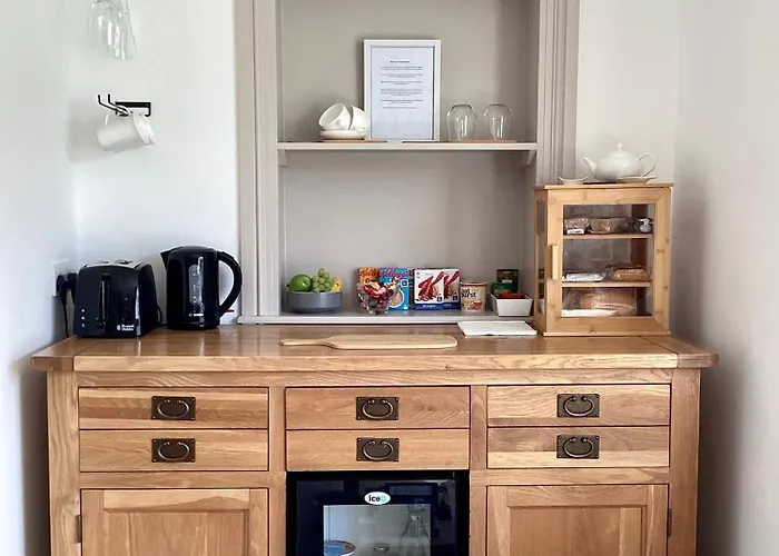 The Garden At Snape Castle Mews