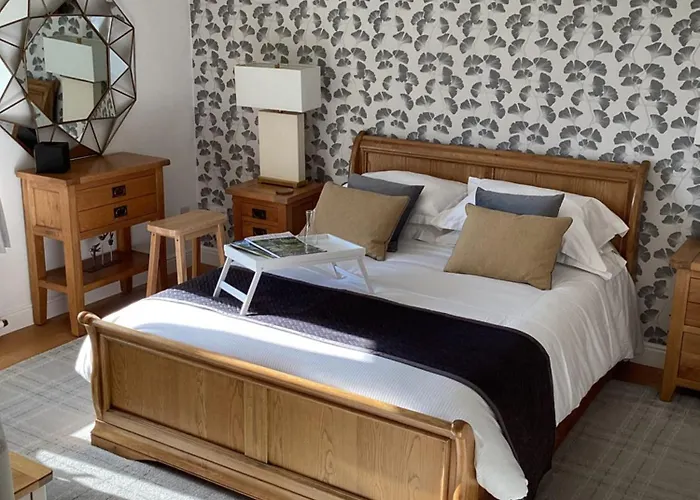 The Garden At Snape Castle Mews